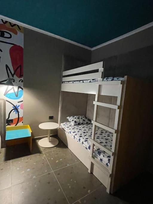 The House Of Colors Apartment Tirana