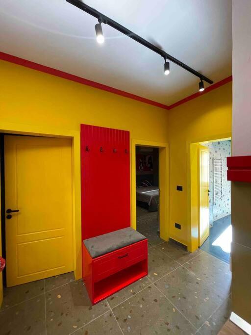 Apartment The House Of Colors Tirana